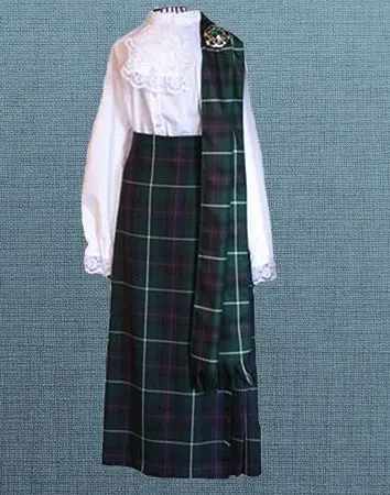 Women's Kilt Outfits