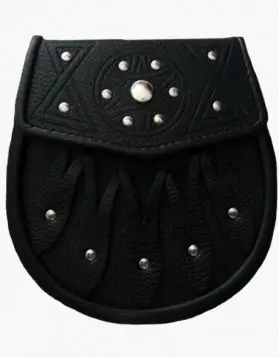 Celtic Design Black Leather sporran with S-chain kilt & belt bagpipe- Front Image 